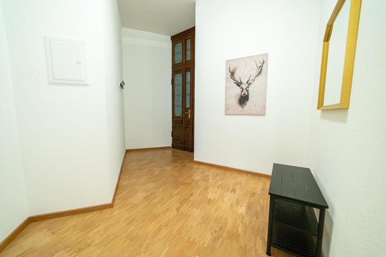 Fullhouse - Halle - Vs7 - 3 Beds - Nespresso Zewnętrze zdjęcie